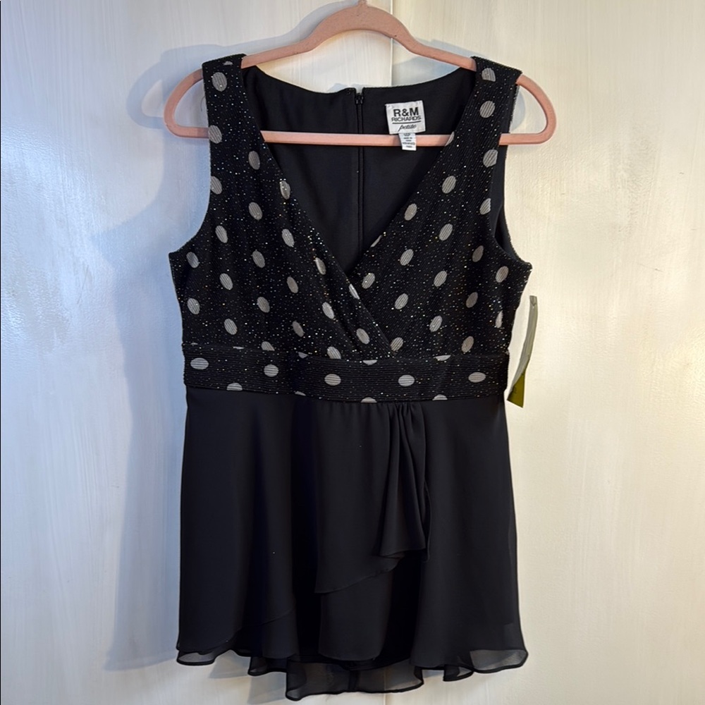 R&M Richard’s NWT 14P Black and Silver Polka Dot Top